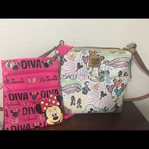 Disney Dooney&Bourke cross body. Great condition